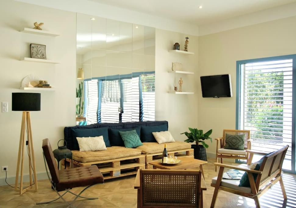 Le Pavillon D'Ete 4* - Elegant Et Lumineux Villa Saint Alban Auriolles Екстериор снимка