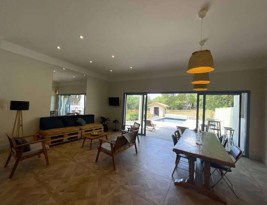 Le Pavillon D'Ete 4* - Elegant Et Lumineux Villa Saint Alban Auriolles Екстериор снимка